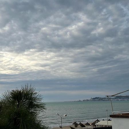Sunset Sea View - Beachfront Balcony - Ac - Wifi Durrës 外观 照片